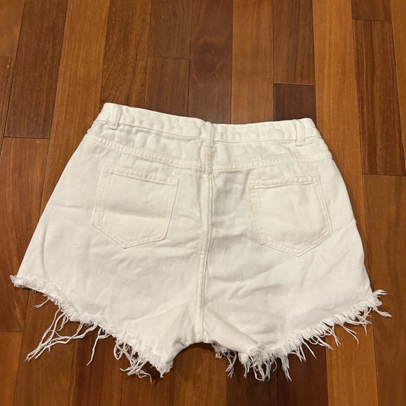 SHEIN White Distressed Denim Cutoff Shorts - Picture 6 of 7
